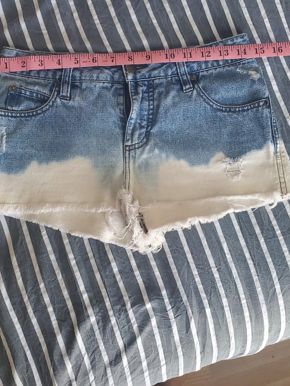 Vintage Mudd Cut-Off Shorts